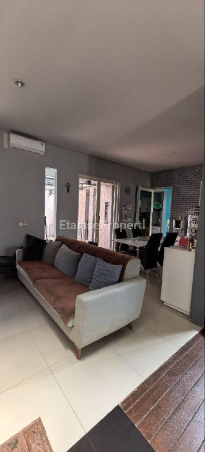 Foto properti Rumah Citraland Cluster Greenhill Full Furnished 3