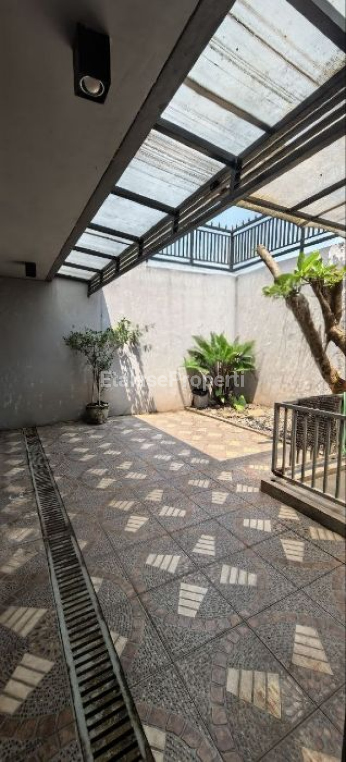 Foto properti Rumah Citraland Cluster Greenhill Full Furnished 6
