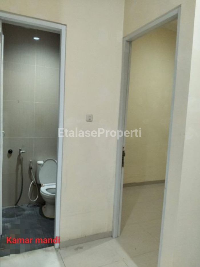Foto properti RUMAH DISEWAKAN KARANG EMPAT SURABAYA 1