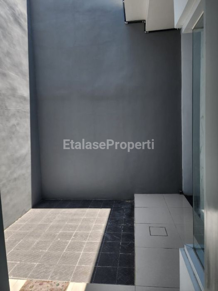 Foto properti Rumah Dijual Ploso Timur VII 5