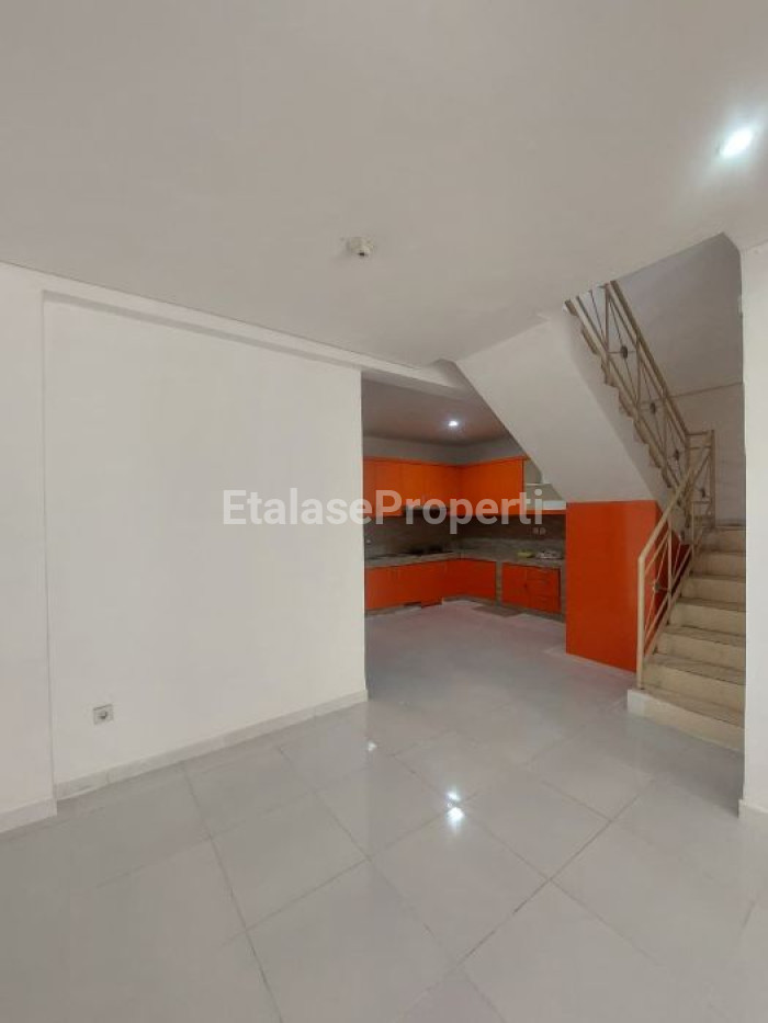 Foto properti DIJUAL/ DISEWAKAN RUMAH NYAMAN DI SURABAYA – LOKASI STRATEGIS & SIAP HUNI! Babatan Pratama, Wiyung Surabaya 8
