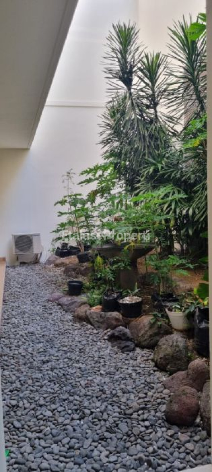 Foto properti Dijual Rumah Puri Galaxy Acacia Gardens Semi Furnish 8