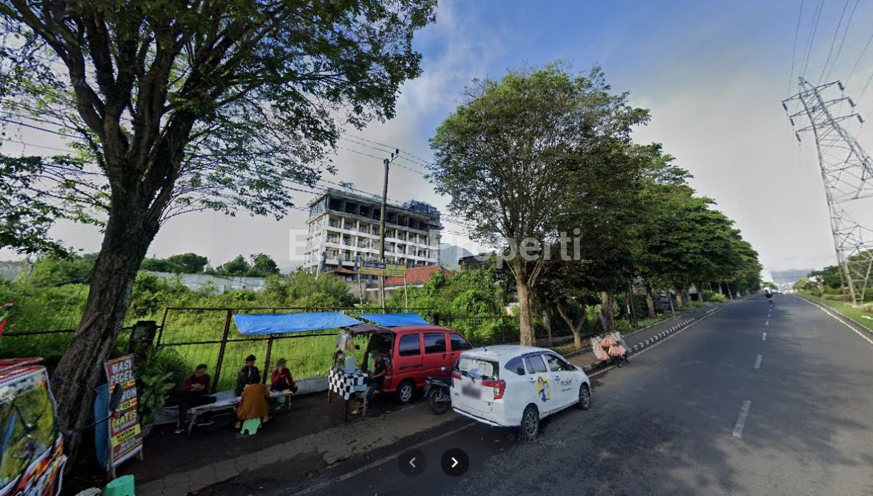 Foto properti Tanah Kavling Lokasi Strategis Cocok Untuk Hotel Atau Resto Di Batu Malang 1