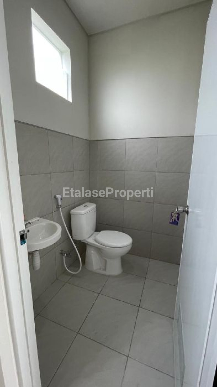 Foto properti SEWA Ruko CBD Driyorejo 2
