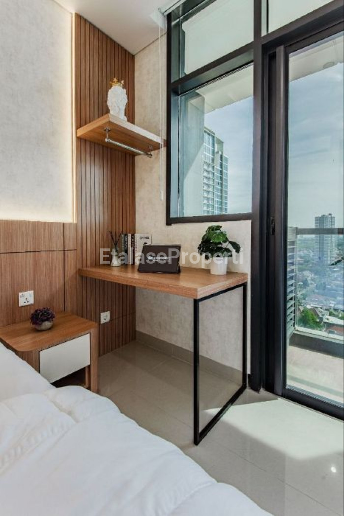 Foto properti Apartemen Vertu Ciputra World Tipe Studio Furnished Lantai 22 4