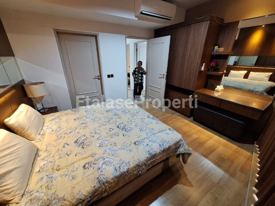 Foto properti Apartemen The Peak 3 Bedroom Furnished Private Lift Lantai 33 4