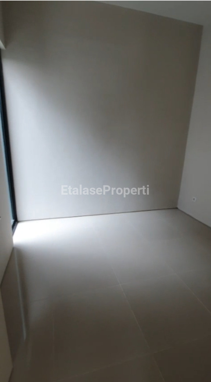 Foto properti Dijual Rumah 2 Lantai Di Perumahan Grand Sunrise, Menganti 5