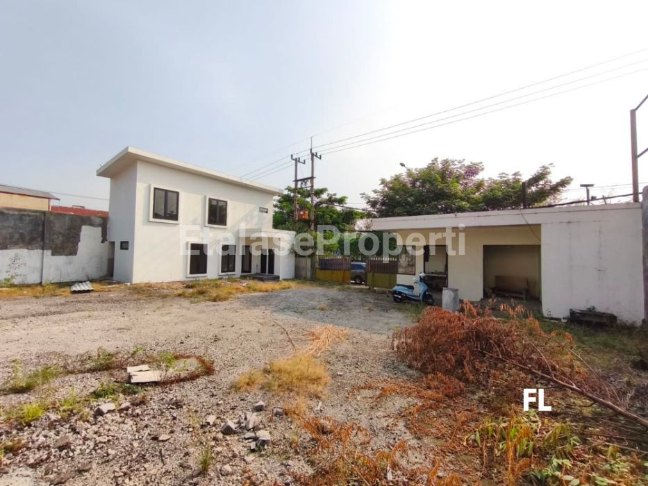 Foto properti Disewakan Tempat Usaha Di Kedungcowek Surabaya 4