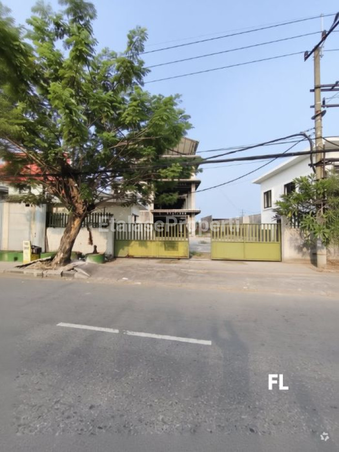 Foto properti Dijual Tempat Usaha Di Kedungcowek Surabaya 5