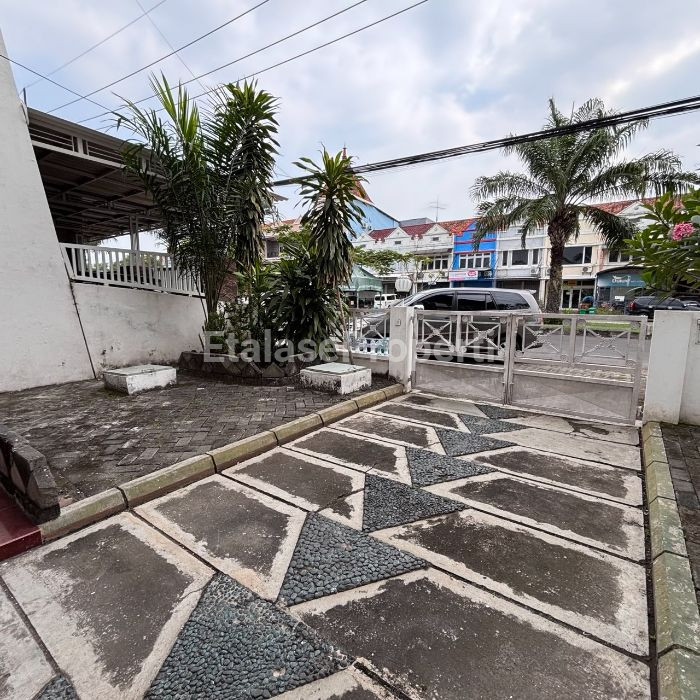 Foto properti Dijual Rumah Nirwana Executive Mansion Dekat Raya Merr 8