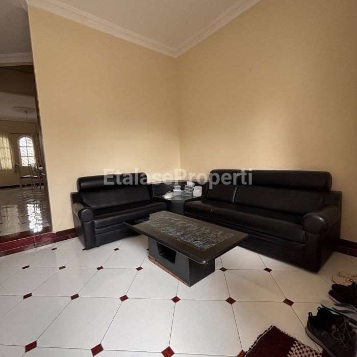 Foto properti Dijual Rumah Nirwana Executive Mansion Dekat Raya Merr 9