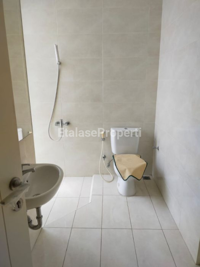 Foto properti Dijual Rumah Grand Island Full Furnished Pakuwon City 8