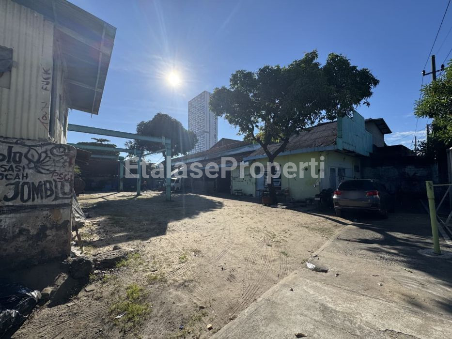 Foto properti Dijual Tanah Di Jalan Raya Kalirungkut Surabaya 2
