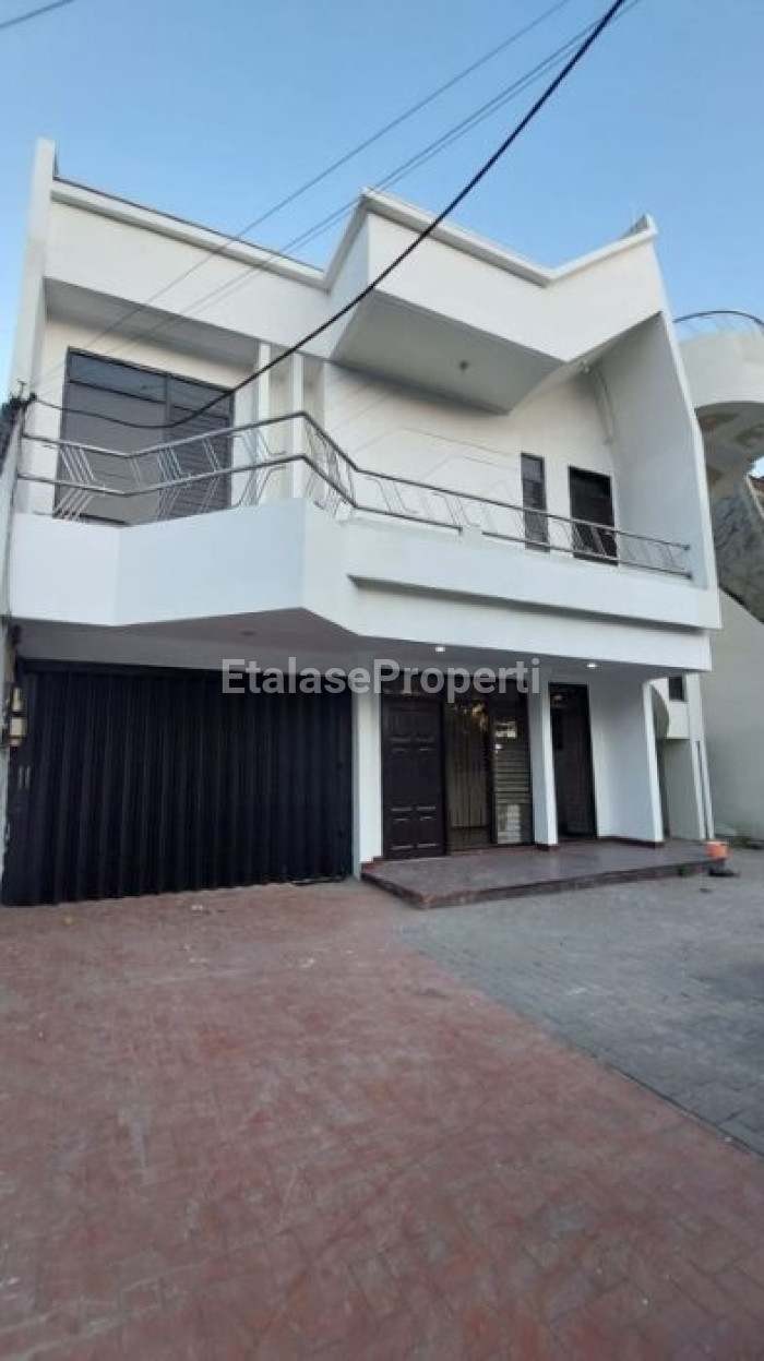 Foto properti Disewakan Rumah Usaha Raya Dharmahusada Indah 1