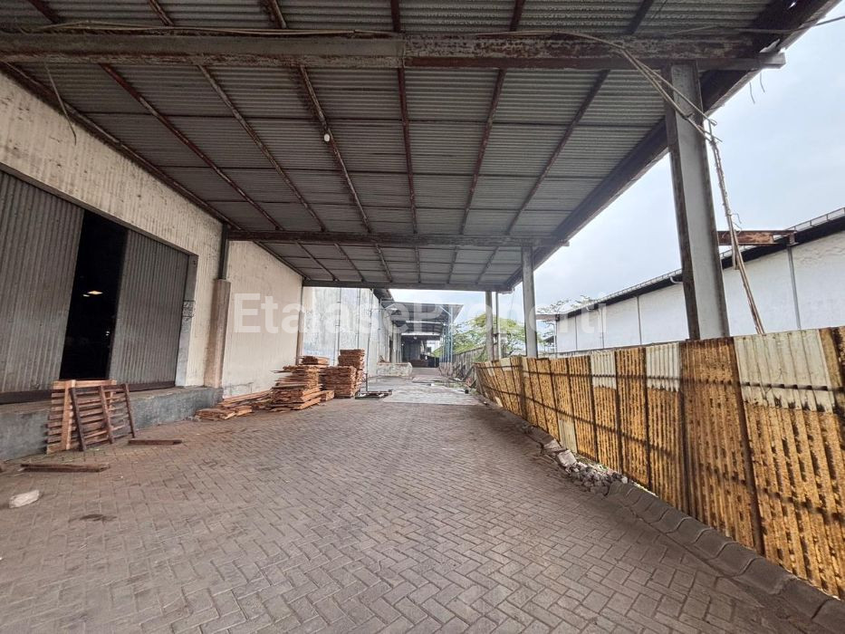 Foto properti Disewakan Gudang Di Bypass Krian Sidoarjo Lokasi Strategis 6