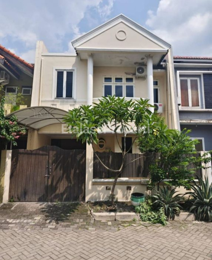 Foto properti Butuh Laku Cepat Rumah Di Dekat Masjid Al-Akbar 1