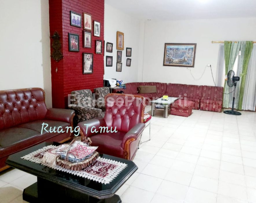 Foto properti DiDijual Rumah Murah Strategis Di Pucang Asri Terletak Tengah Kota Dekat RS Menur Surabaya 4