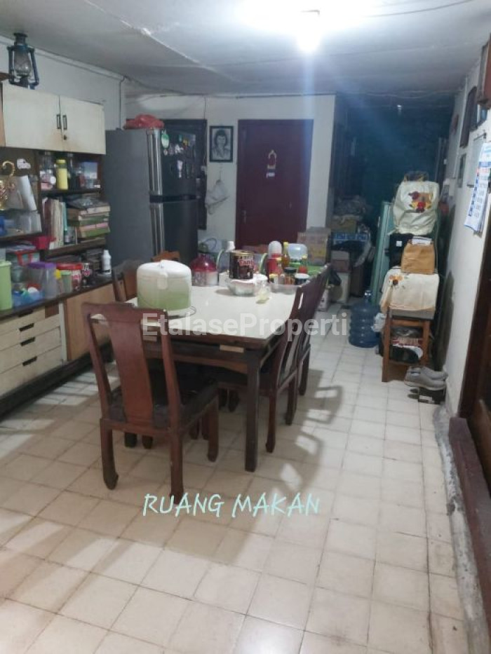 Foto properti DiDijual Rumah Murah Strategis Di Pucang Asri Terletak Tengah Kota Dekat RS Menur Surabaya 5