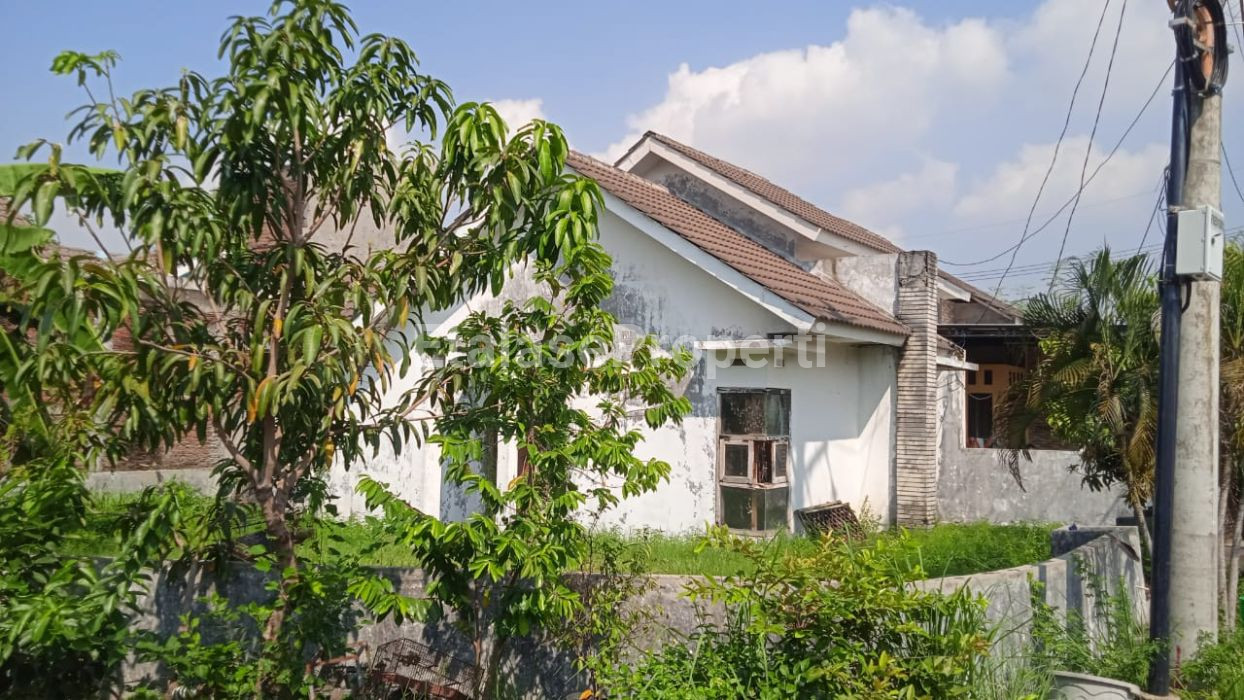 Foto properti Dijual Murah Rumah Hitung Tanah Di Perumahan Surya Residence Cluster Emerald Buduran Sidoarjo 1