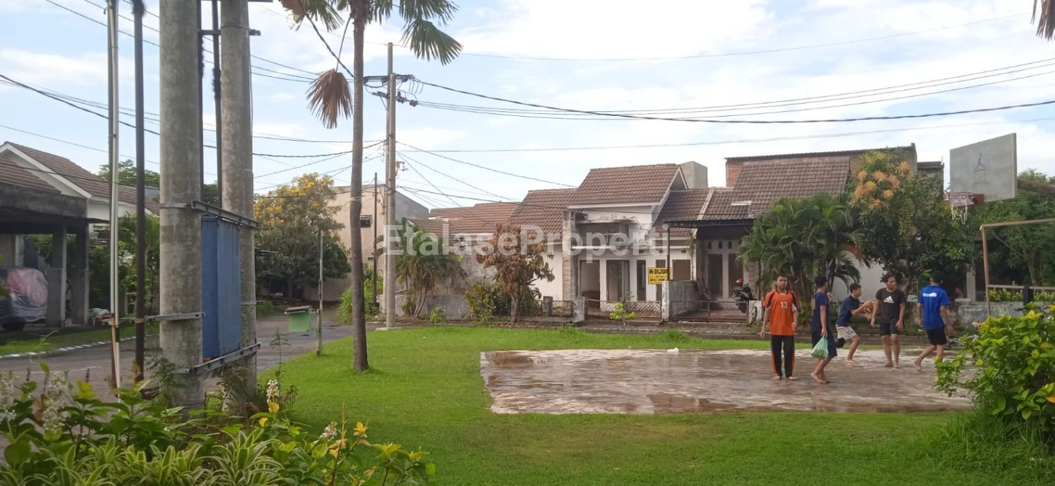 Foto properti Dijual Murah Rumah Hitung Tanah Di Perumahan Surya Residence Cluster Emerald Buduran Sidoarjo 5