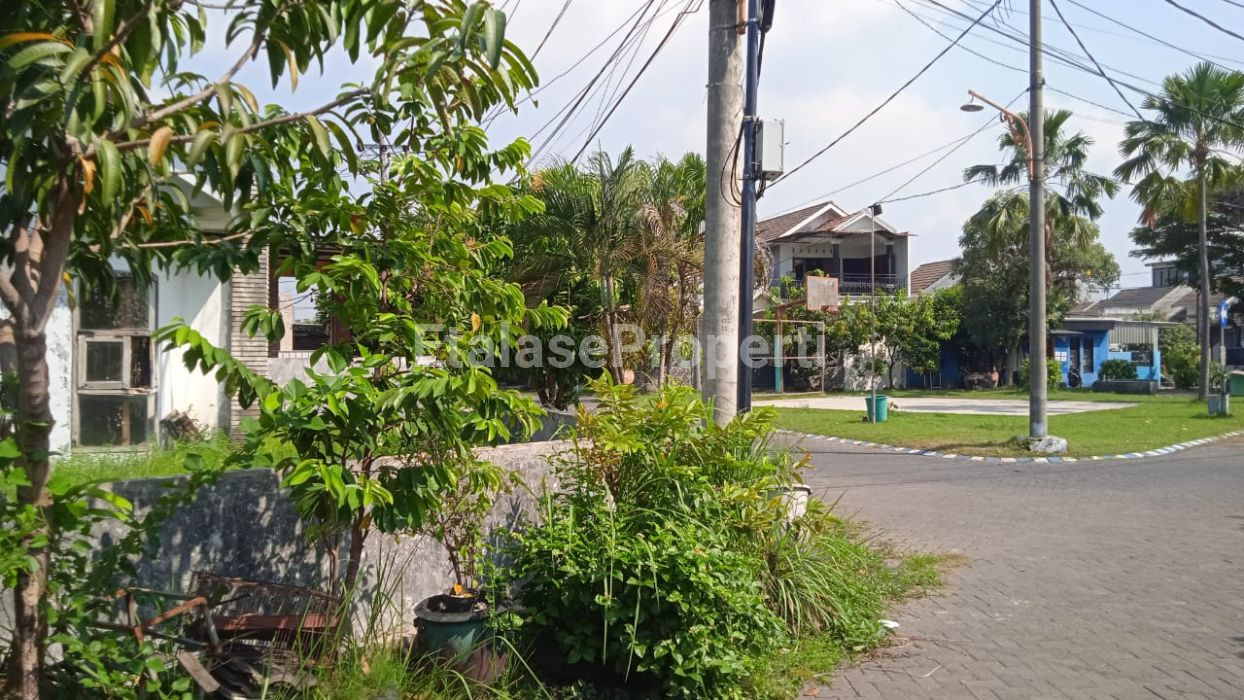 Foto properti Dijual Murah Rumah Hitung Tanah Di Perumahan Surya Residence Cluster Emerald Buduran Sidoarjo 8