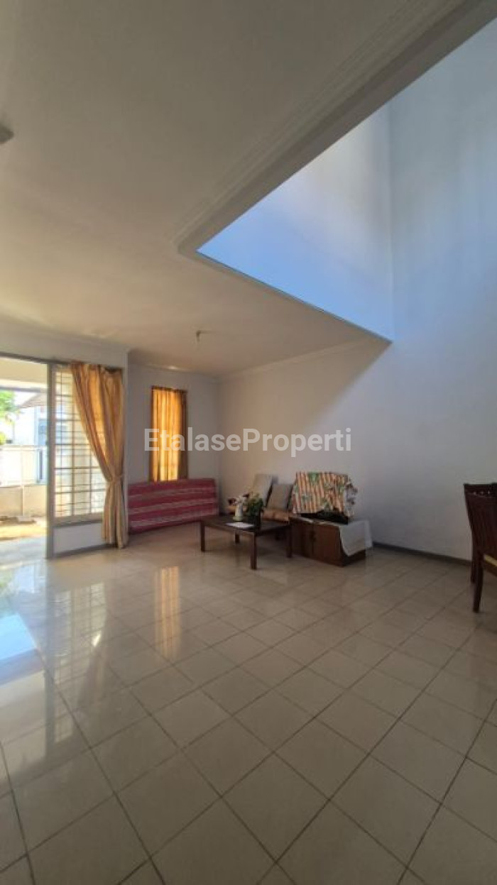 Foto properti Dijual/Disewakan Rumah Di Vila Sentra Raya Citraland 4
