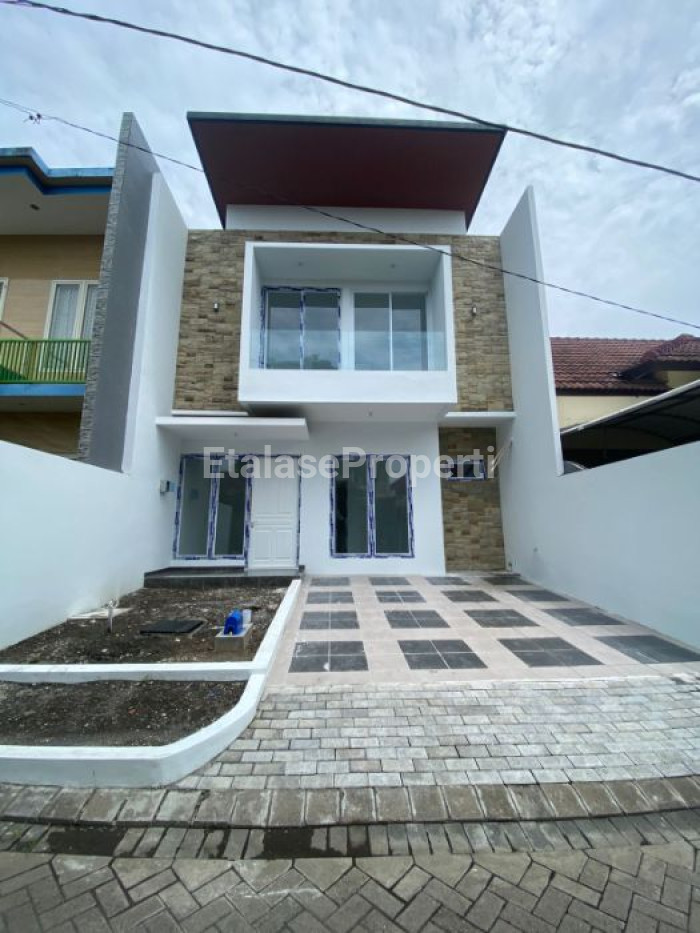 Foto properti DIJUAL Rumah 2 Lantai Baru Gress, Modern Minimalis, Luas Dan Siap Huni Lokasi : Bukit Palma 1