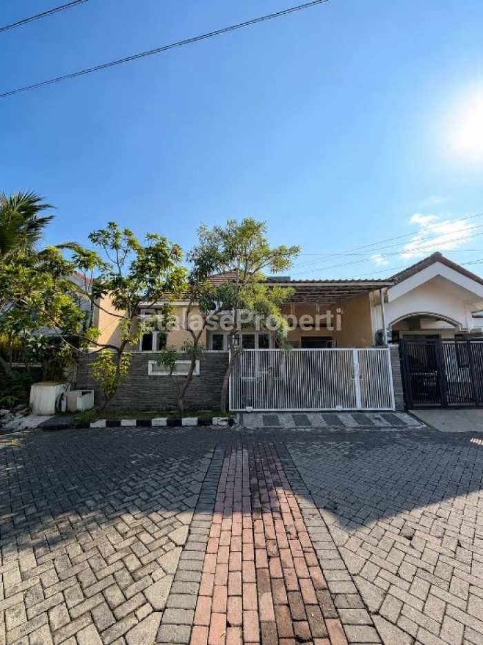 Foto properti Rumah 1,5 Lantai Siap Huni Di Nirwana Eksekutif Blok CC 1