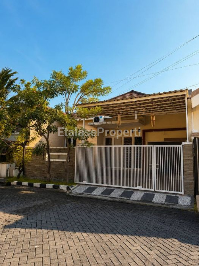 Foto properti Rumah 1,5 Lantai Siap Huni Di Nirwana Eksekutif Blok CC 3