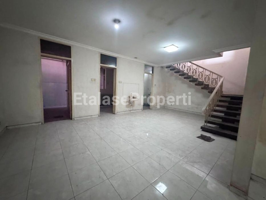 Foto properti Disewakan Rumah Usaha Jalan Teuku Umar Dekat Dr Sutomo 2