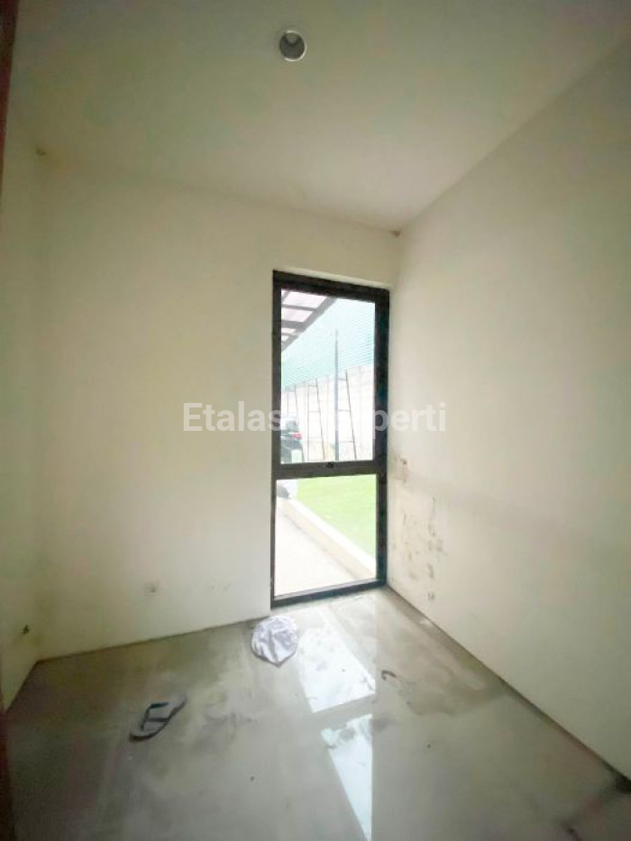 Foto properti Dijual Rumah Graha Natura Blok Depan Dekat Citraland 8