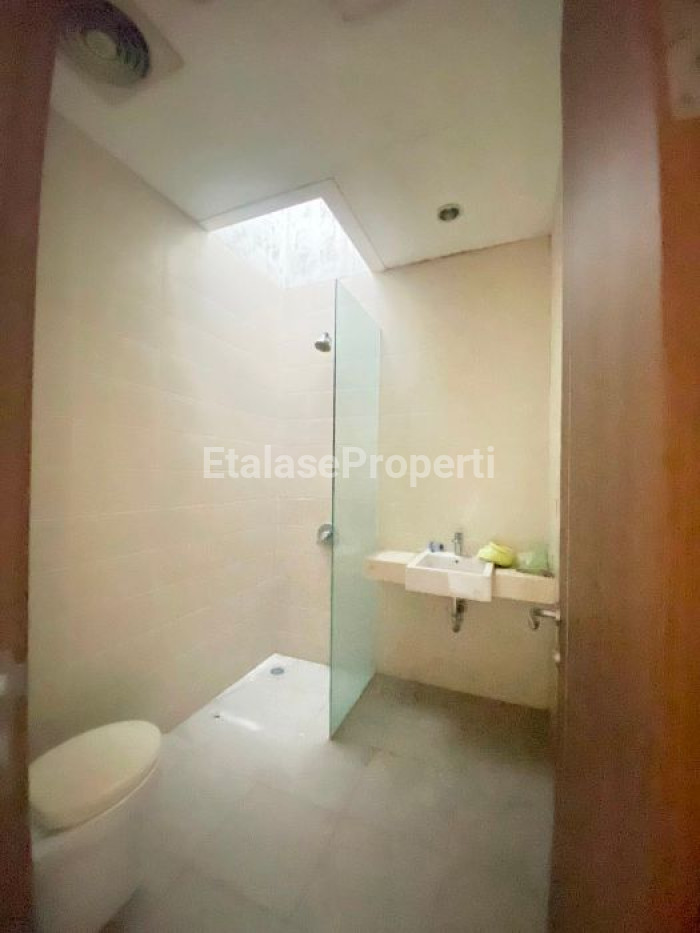 Foto properti Dijual Rumah Graha Natura Blok Depan Dekat Citraland 9