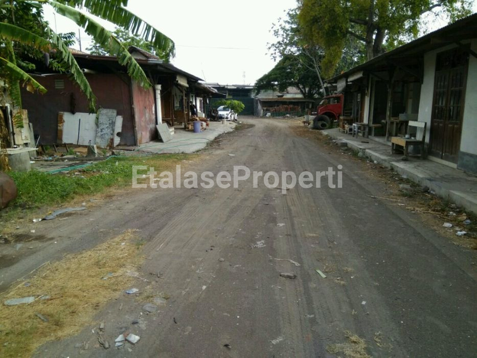 Foto properti Dijual Cepat Tanah Di Kyai Tambak Deres 4