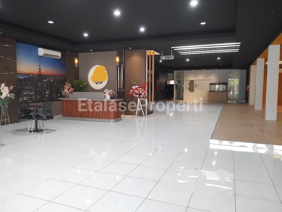 Foto properti SEWA EX CAFE & RESTO PLUS BERABOT BERLOKASI DI JL. RAYA WIYUNG, SURABAYA BARAT 3
