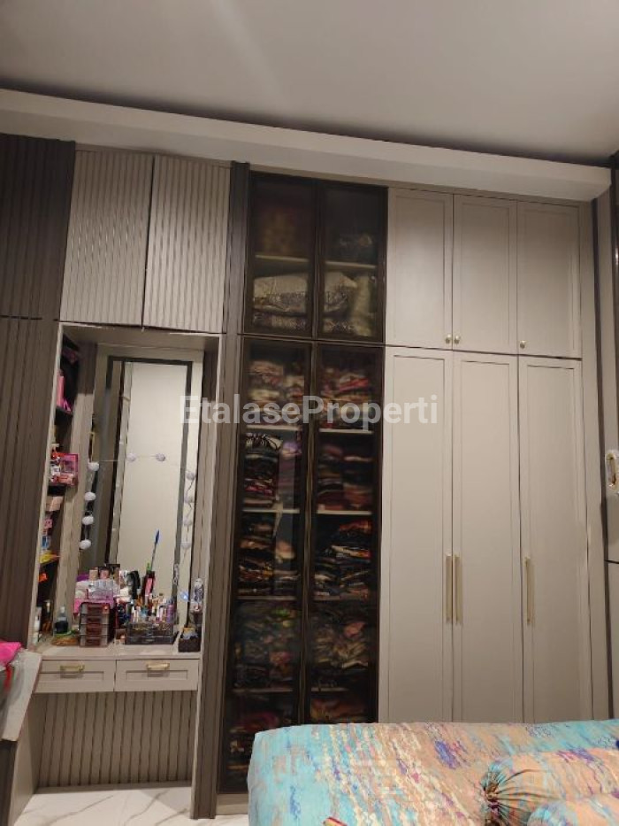 Foto properti Dijual Rumah Artistik Siap Huni 6