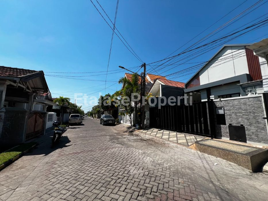 Foto properti JARANG ADA! Dijual Rumah Baru 1 Lantai Nirwana Eksekutif Wonorejo Permai Selatan 2