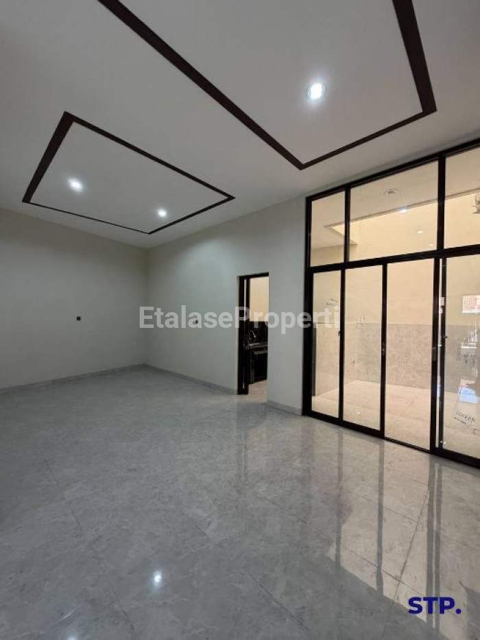 Foto properti Rumah Baru 2 Lantai Babatan Pantai, Kenjeran 3