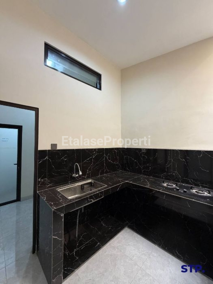 Foto properti Rumah Baru 2 Lantai Babatan Pantai, Kenjeran 4