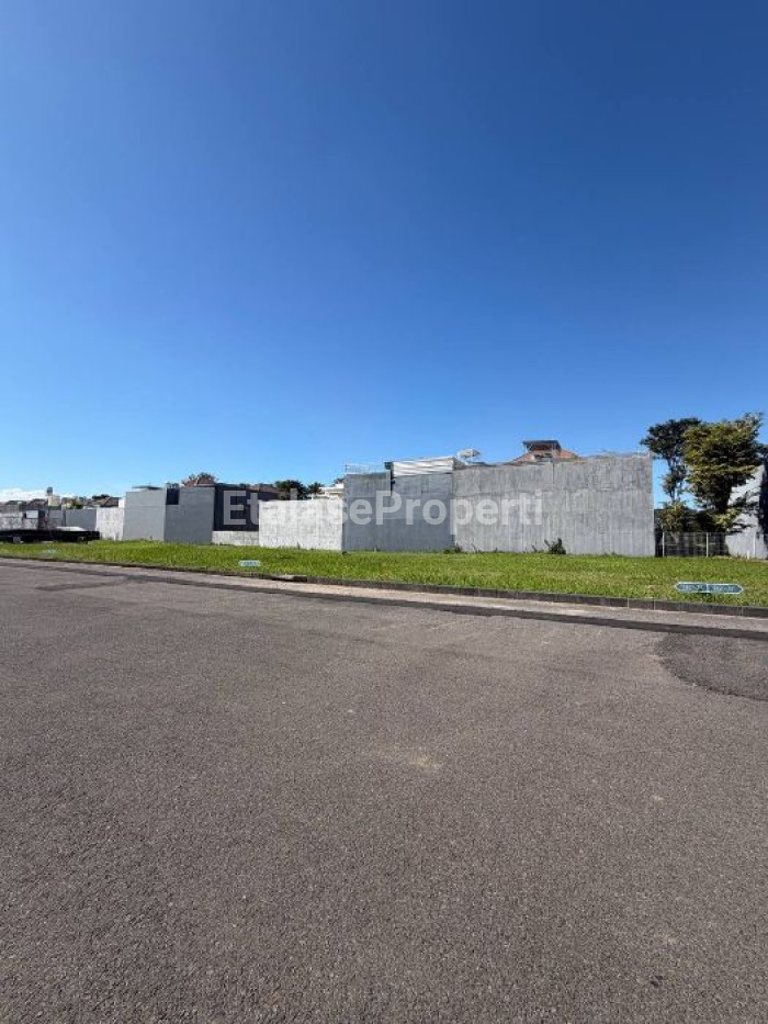 Foto properti Disewakan Lahan Usaha Di Long Beach Boulevard Pakuwon City Unit B & C 3