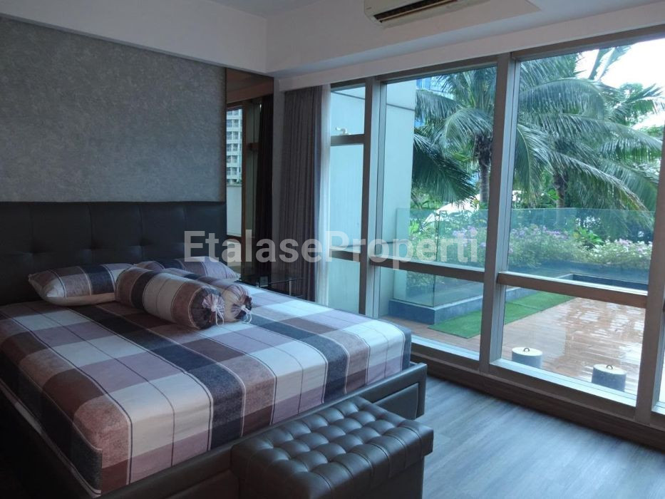 Foto properti Disewakan Apartemen Premium Dengan Balkon Luas Di La Riz Mansion Surabaya Lantai 2 1