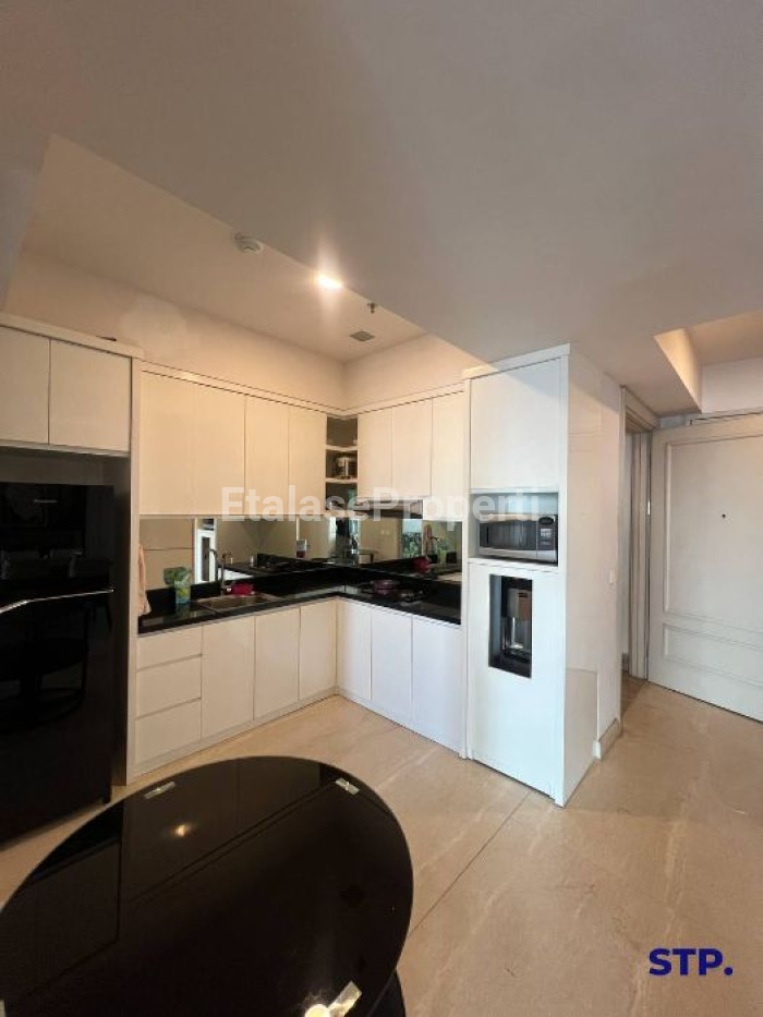Foto properti Disewakan Apartemen One Icon 3 Bedroom Full Furnished, Corner Unit Lantai 38 4