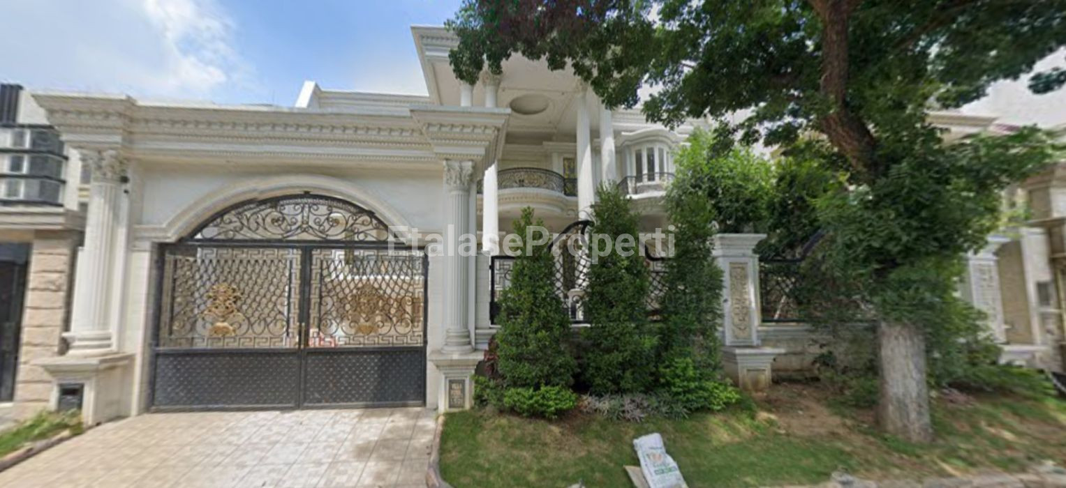 Foto properti Dijual Rumah Mewah Pakuwon City Villa Royal SBY Timur Dkt East Coast 2