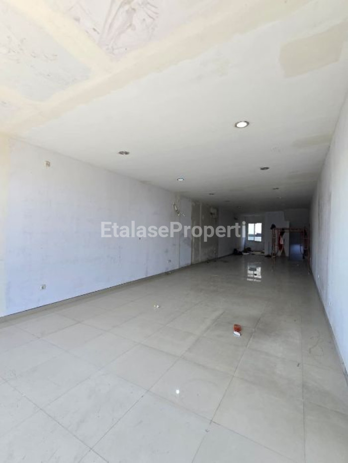 Foto properti Ruko 3 Lantai Pucang Anom 1