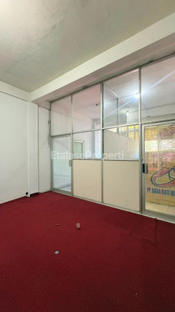 Foto properti Di Sewakan Ruko Manyar Garden Regency Nginden Semolo 6
