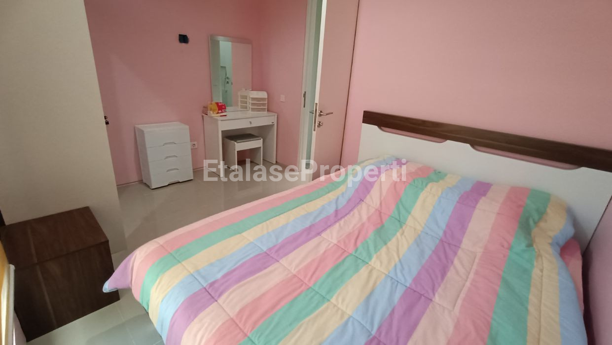 Foto properti JUAL MURAH !!! RUMAH 2 LANTAI NORTHWESTLAKE 4