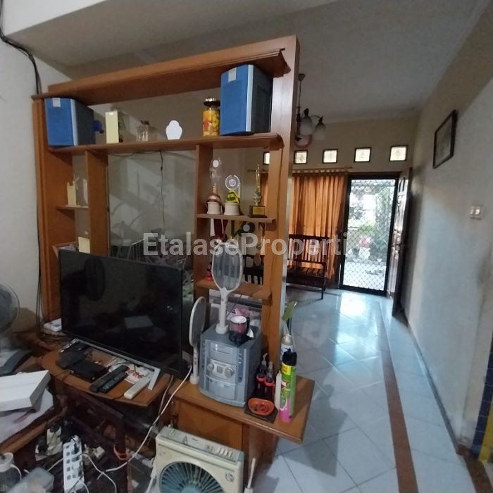 Foto properti DIJUAL RUMAH SIAP HUNI BABATAN PRATAMA 2