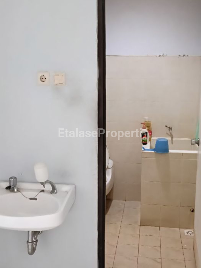 Foto properti Jual Rumah Di Royal Garden Regency Dekat Kawasan Wisata Batu. 8