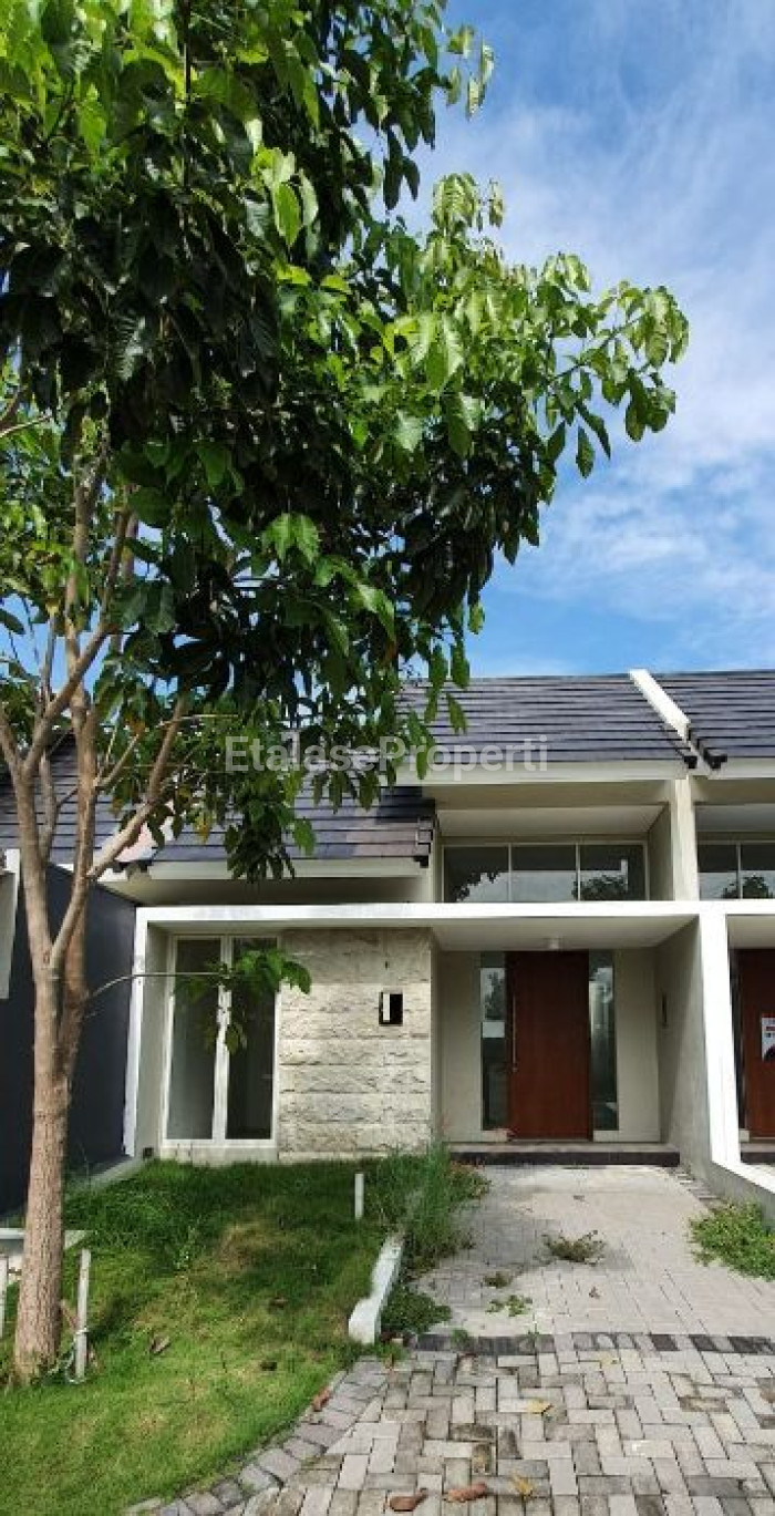 Foto properti DIJUAL / DISEWAKAN RUMAH SIAP HUNI DI NORTHWEST PARK, CITRALAND UTARA 1