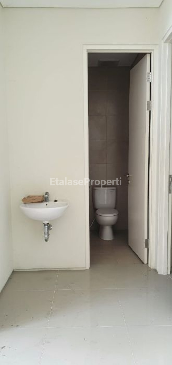 Foto properti DIJUAL / DISEWAKAN RUMAH SIAP HUNI DI NORTHWEST PARK, CITRALAND UTARA 3