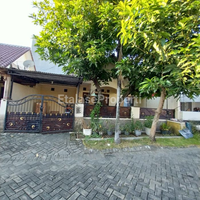 Foto properti Dijual Rumah  Babatan Pratama 1